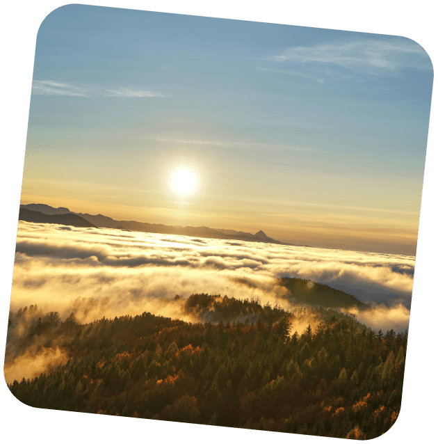 Coucher de soleil sur les montagnes - vision et engagements agence RSE illio